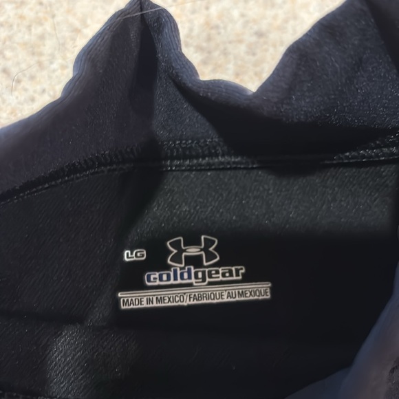 Under Armour cold gear size large - Picture 3 of 6